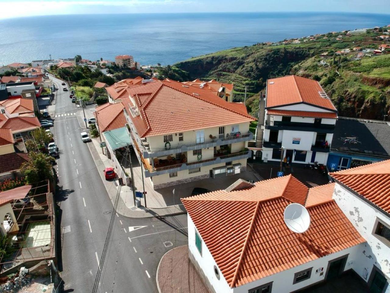 Mountain View Star Leilighet Estreito Da Calheta Eksteriør bilde
